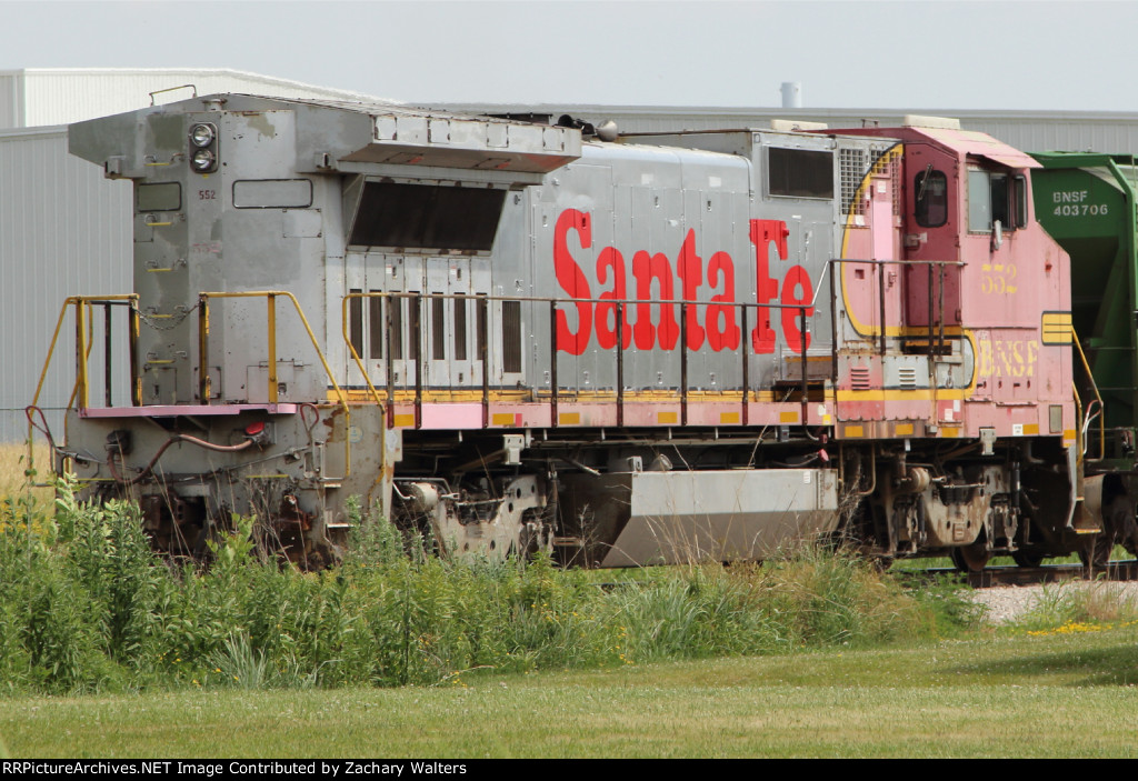 BNSF 552